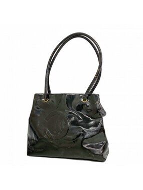 Chanel Shoulder Bag Patent Leather Black Gold